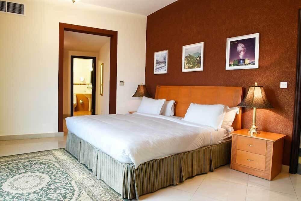 Royal Suite (B)