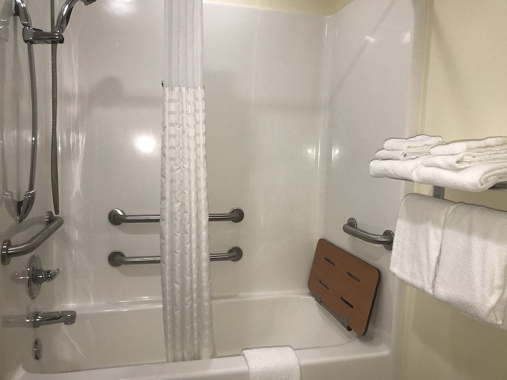Room, 1 Queen Bed, Accessible