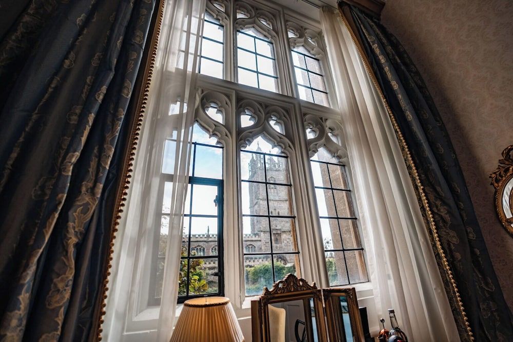 Thornbury Castle, Relais & Châteaux Deluxe Double Room 11