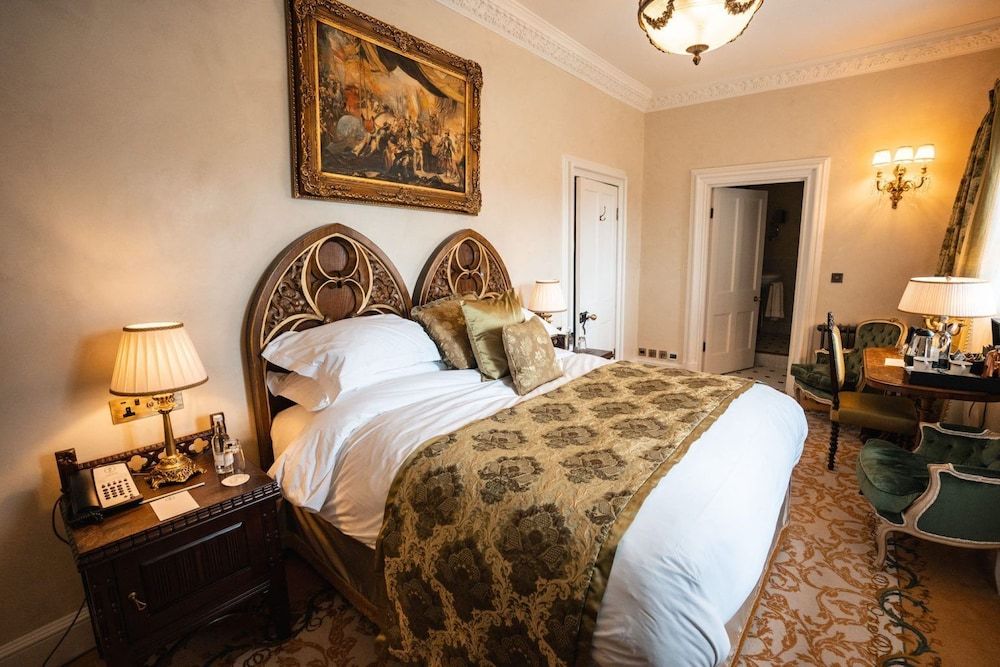 Thornbury Castle, Relais & Châteaux Deluxe Double Room 5