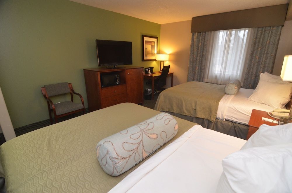 Room, 2 Queen Beds, Non Smoking