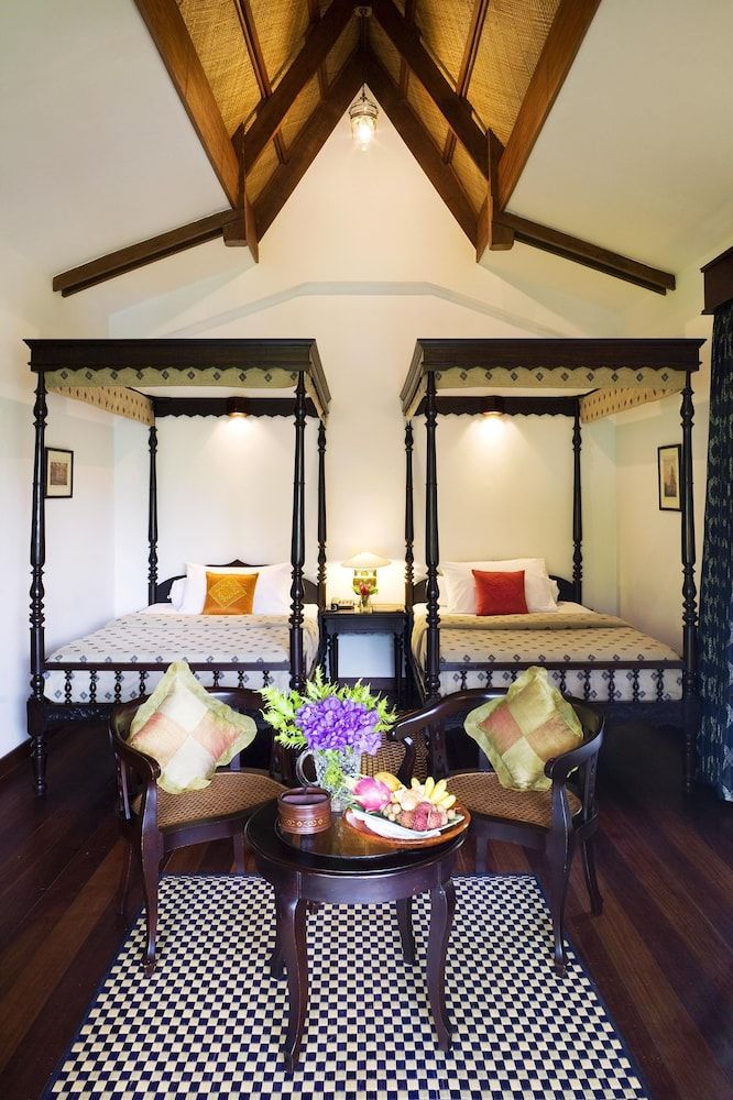 Angkor Village Resort & Spa Travelers Twin Room-Free Pick Up