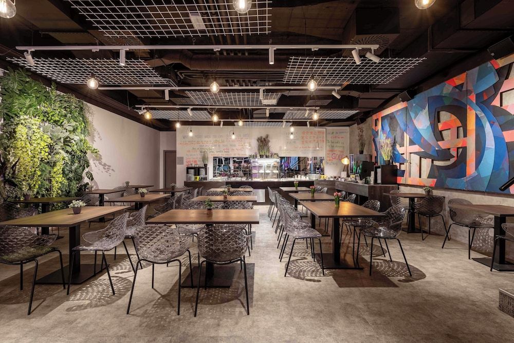 undefined ibis Styles Ljubljana Centre 4