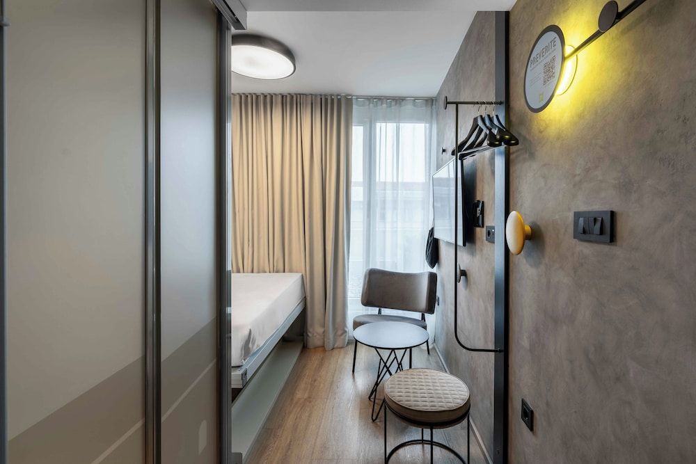 ibis Styles Ljubljana Centre Classic Double Room, 1 Double Bed 4