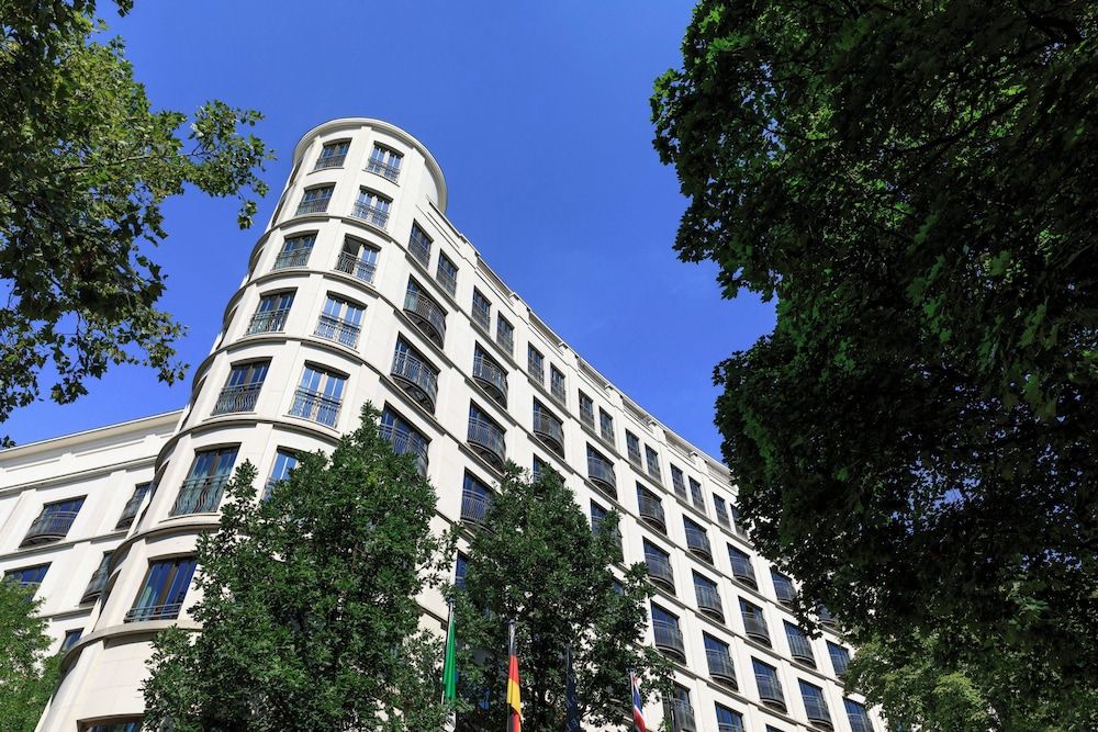 undefined Rocco Forte The Charles Hotel 4