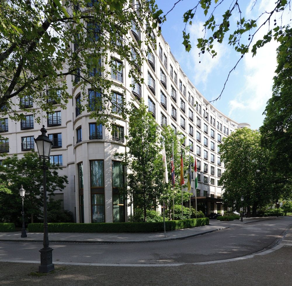 undefined Rocco Forte The Charles Hotel 7