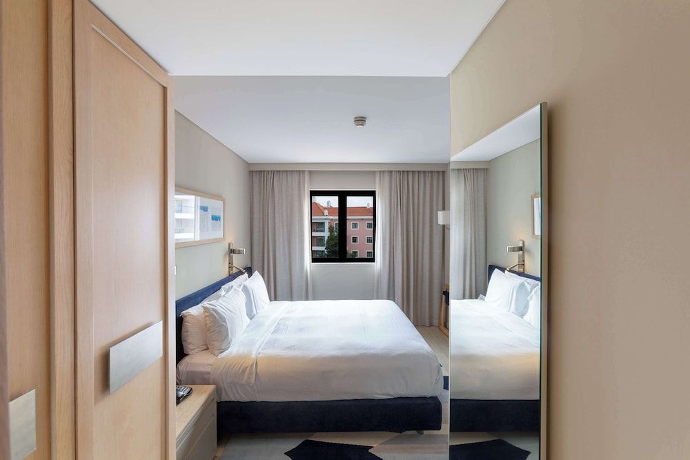 One Bedroom Apartment, Pool View