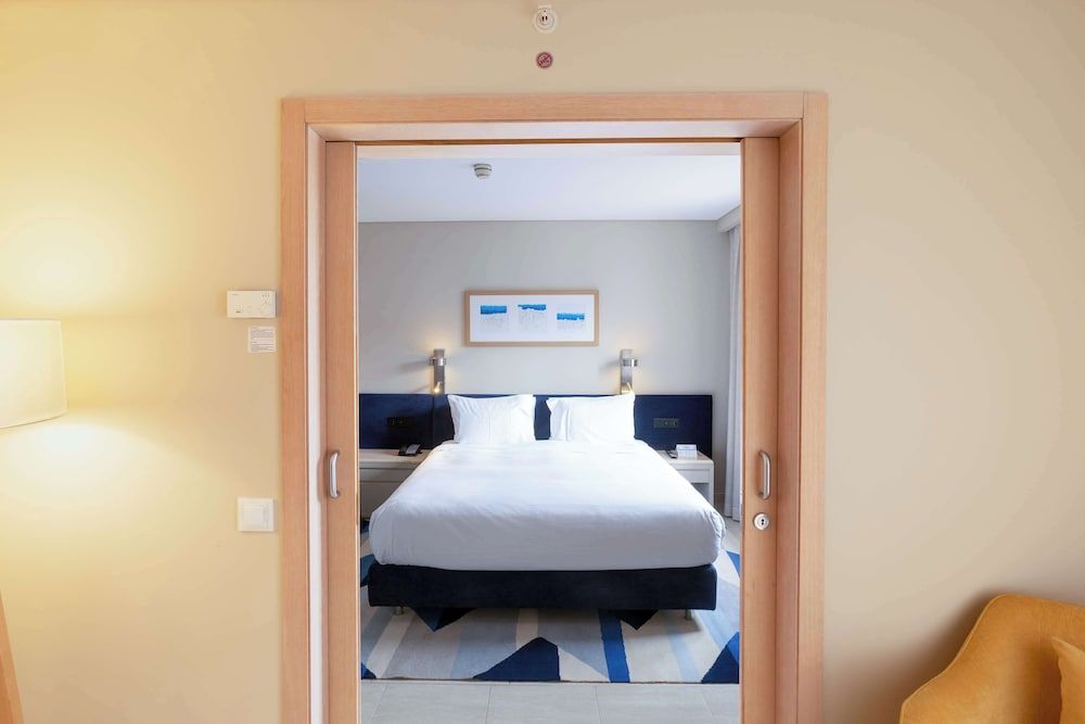 One Bedroom Apartment, Pool View