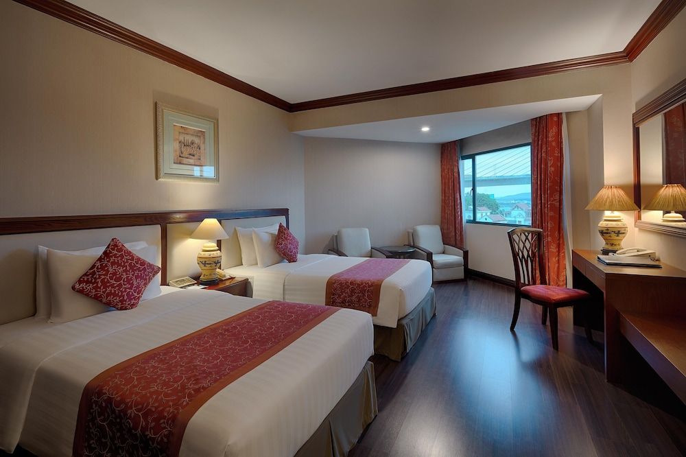 undefined Halong Plaza Hotel 5