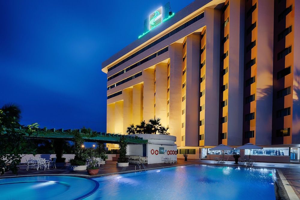 undefined Halong Plaza Hotel 6