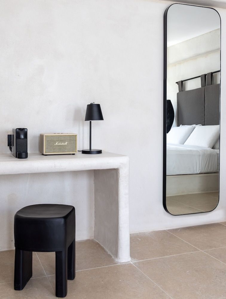 Rocabella Mykonos Hotel Cocoon Room 8