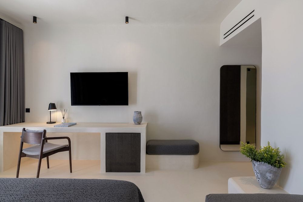 Rocabella Mykonos Hotel Superior Room, Sea View 6