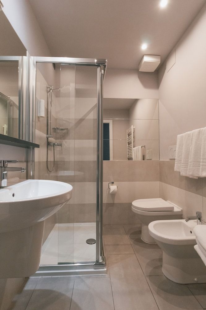 Hotel Gattopardo Superior Quadruple Room 5