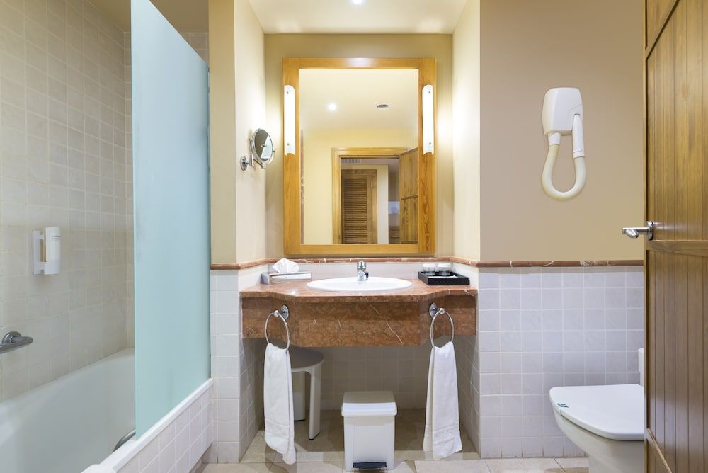 Hotel Fuerte El Rompido Classic Double Room, Balcony, Sea Facing (3 adults) 4