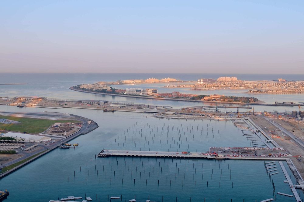 Dubai Marriott Harbour Hotel & Suites Suite, 1 Bedroom 2