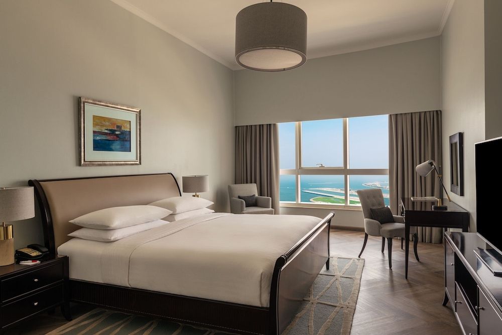 undefined Dubai Marriott Harbour Hotel & Suites 10