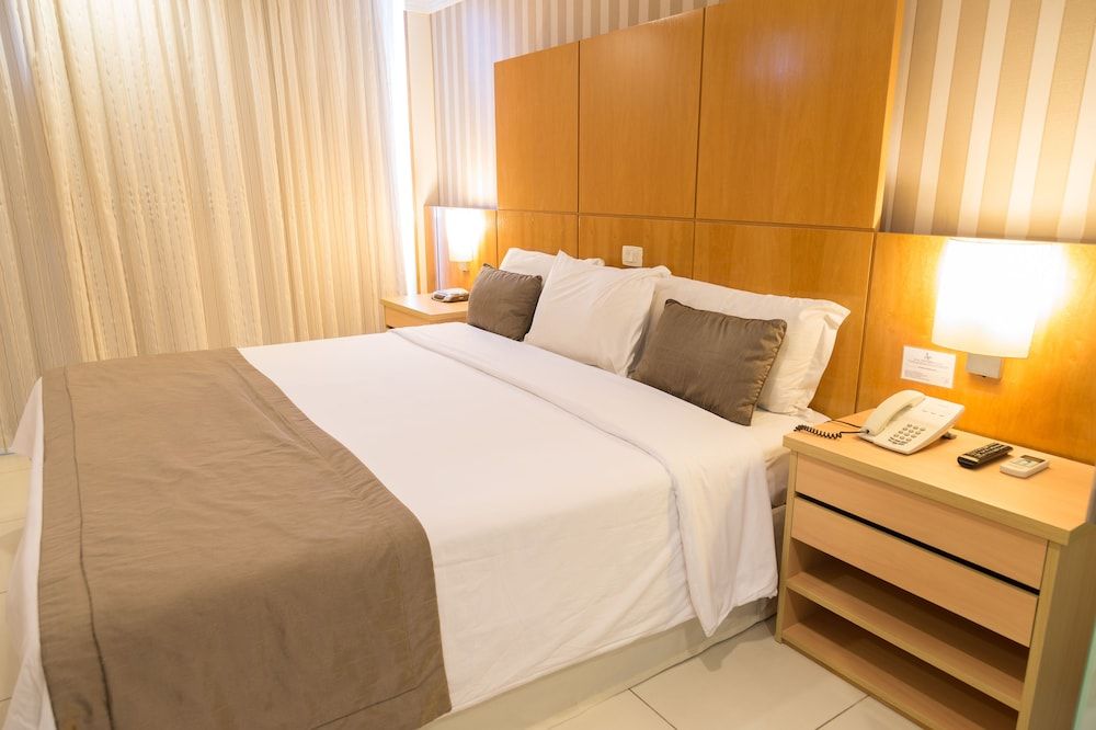 Hotel Astoria Palace Deluxe Double Room 2