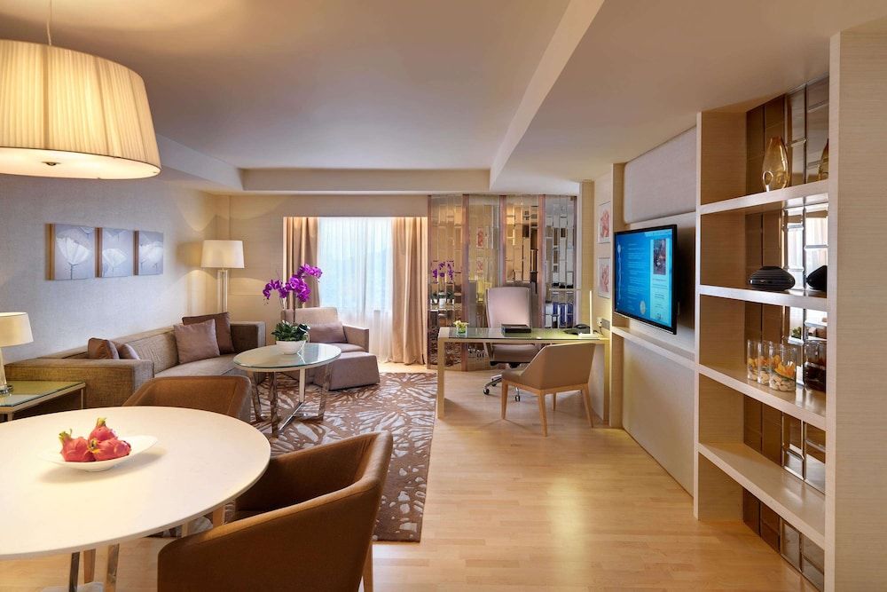 One World Hotel Superior Room, 2 Twin Beds 4