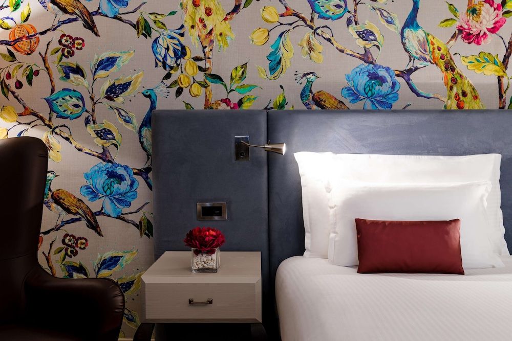 AX The Palace Superior Room 4