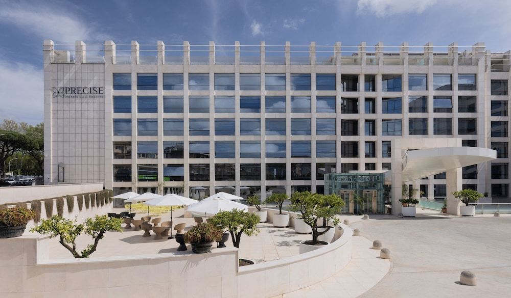 undefined Precise House Mantegna Roma 6