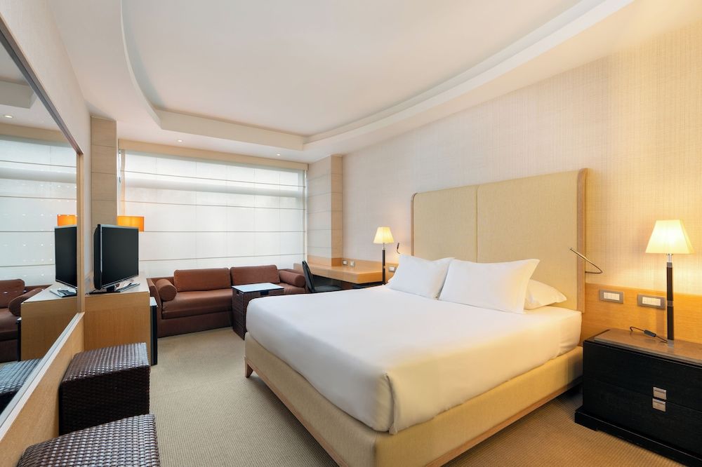 undefined Precise House Mantegna Roma 4