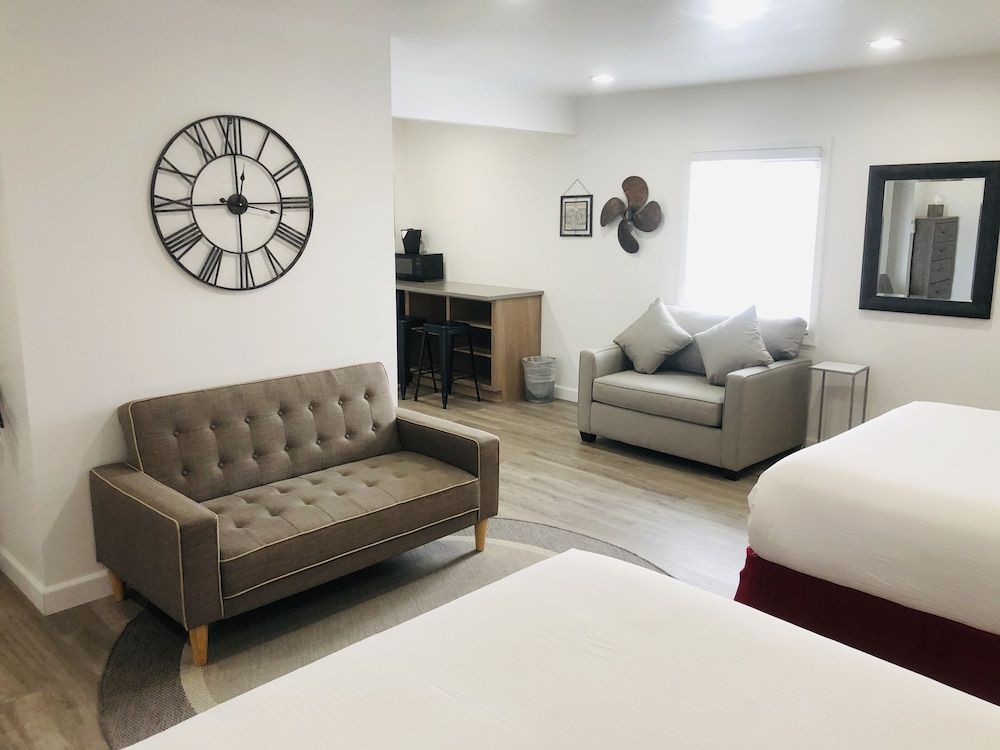 Studio Suite, Accessible