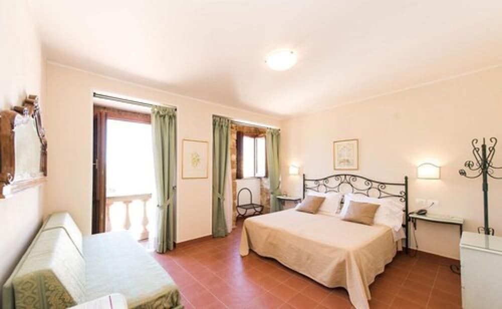 Superior Room, 1 Double or 2 Twin Beds