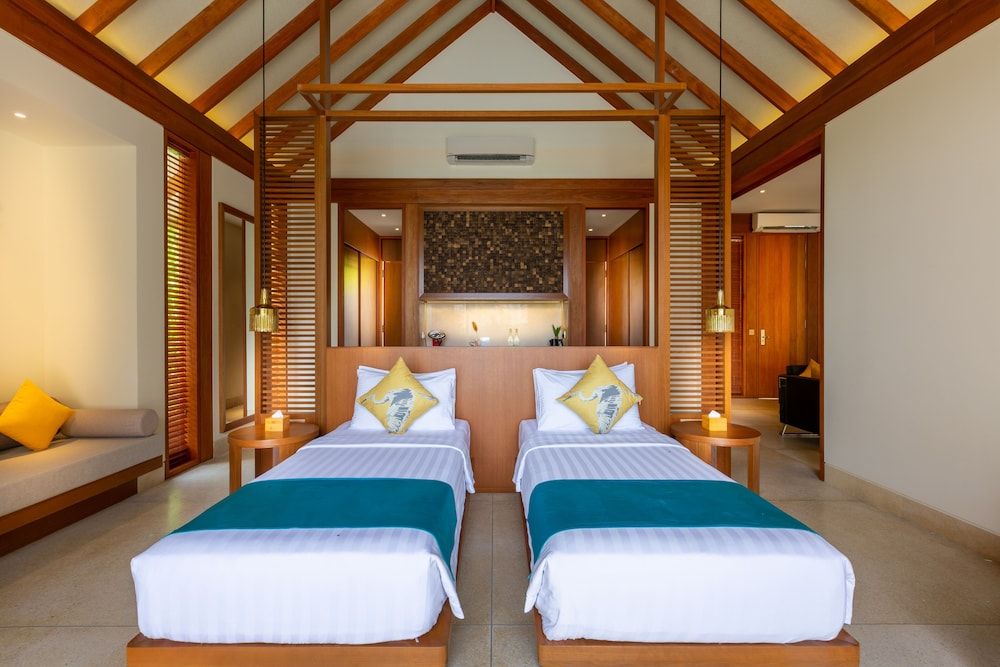 Two Bedrooms Beach Residence with Pool