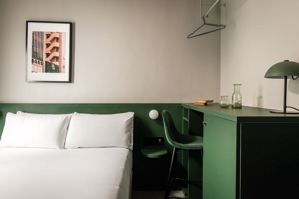BYPILLOW Mothern Economy Double Room 8