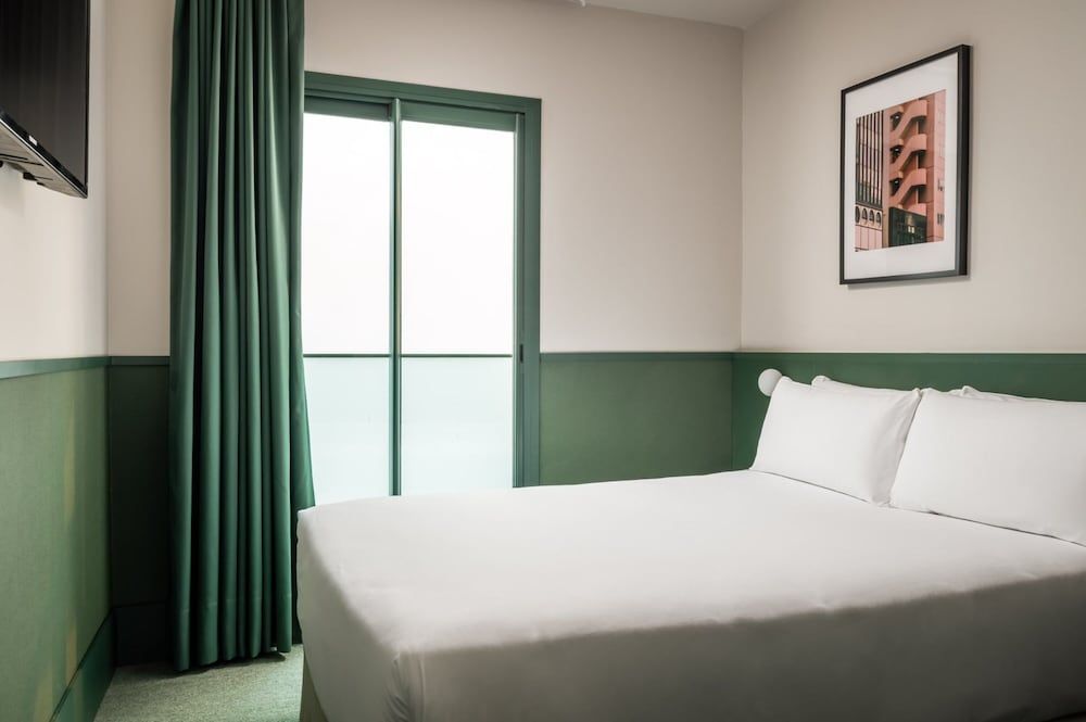 BYPILLOW Mothern Economy Double Room