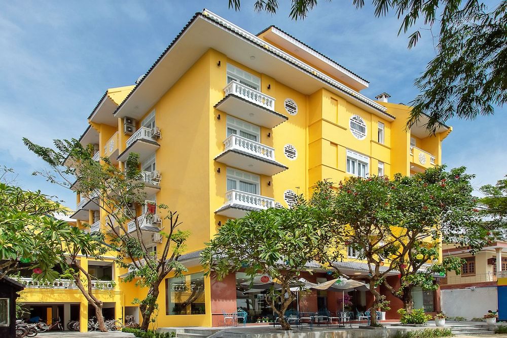 undefined Aurora Riverside Hotel and Spa 2