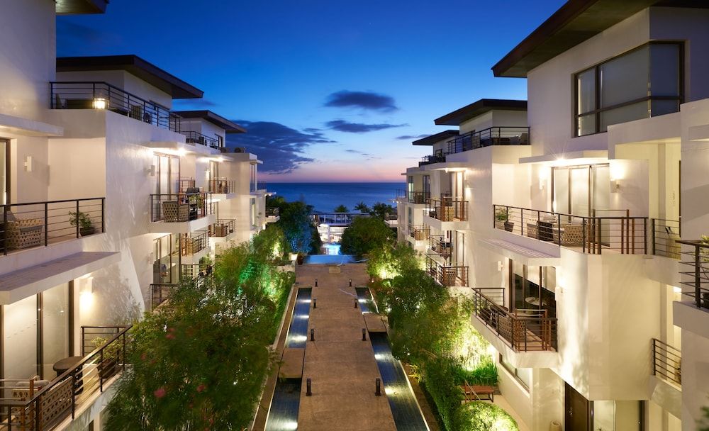 undefined Discovery Boracay 9