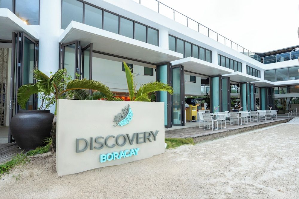 undefined Discovery Boracay 4