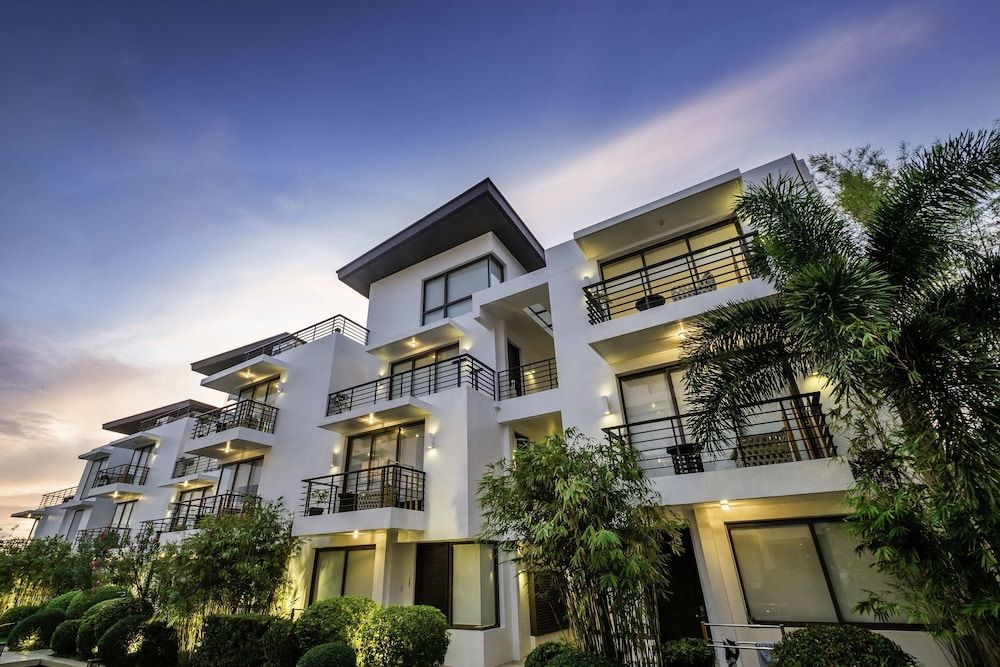 undefined Discovery Boracay 5