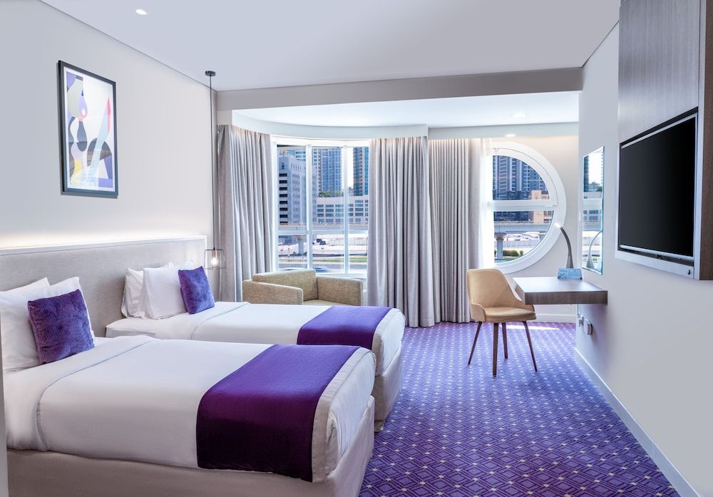 undefined Leva Hotel and Suites, Mazaya Centre 7