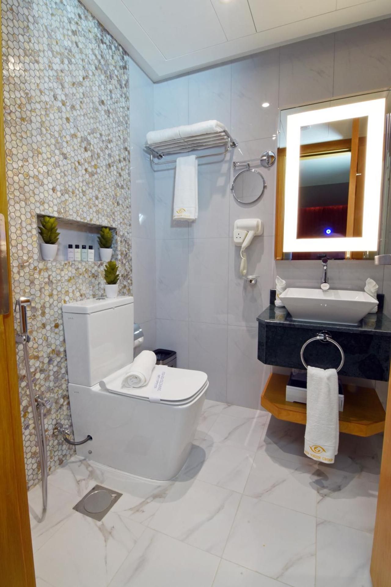 undefined Meshal Hotel & Spa 5