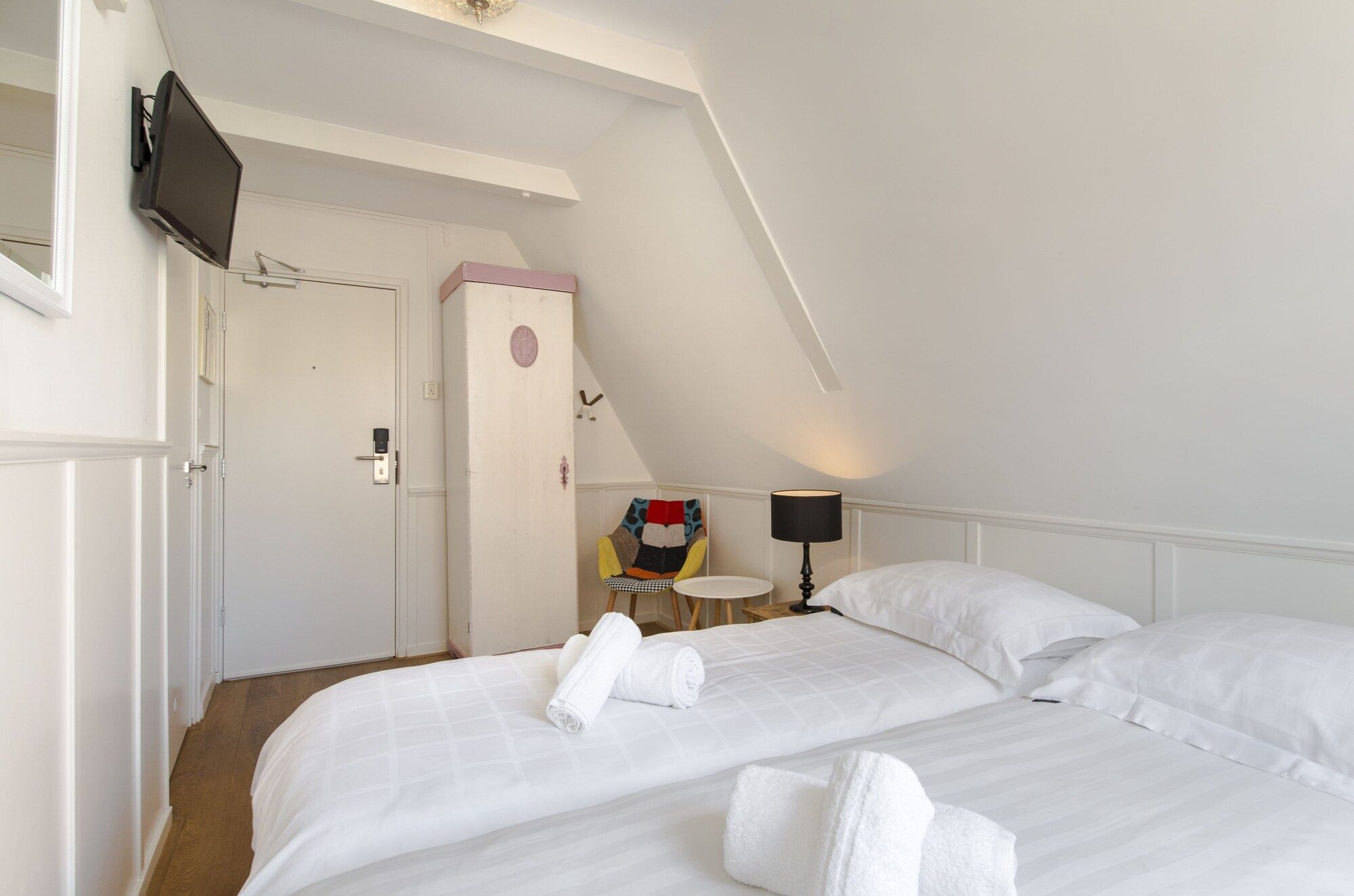 undefined Hotel Calisto 10