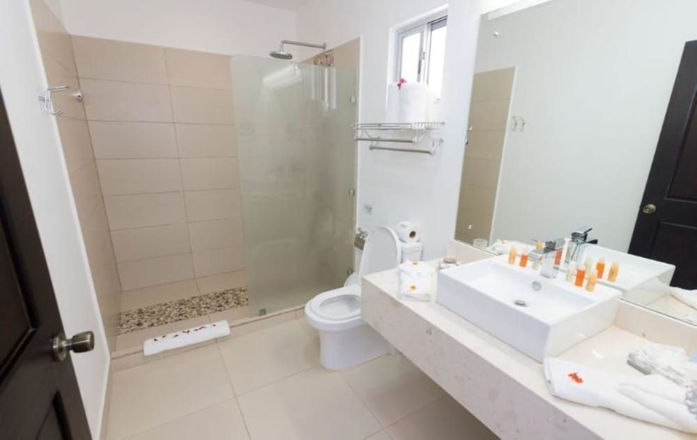 Tango Mar Beachfront Boutique Hotel & Villas Deluxe Double Room, 1 King Bed, Beach View, Beachfront 6