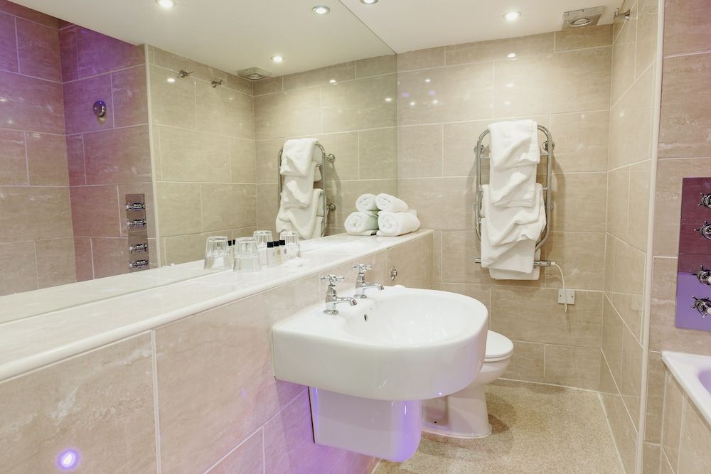 Crown Spa Hotel Scarborough by Compass Hospitality Family Double or Twin Room, Annex Building 5