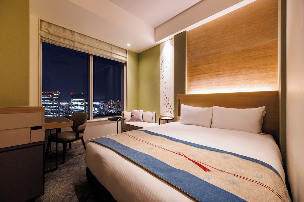 (Pay BF fee at Front Desk 1600JPY for 4-12 years old) -UTSUROI- (Renovated) 1Queen 18sqm Non Smoking