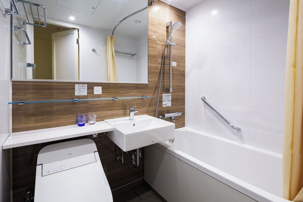 -UTSUROI- (Renovated) No View 1 Queen Deluxe 20sqm Non Smoking
