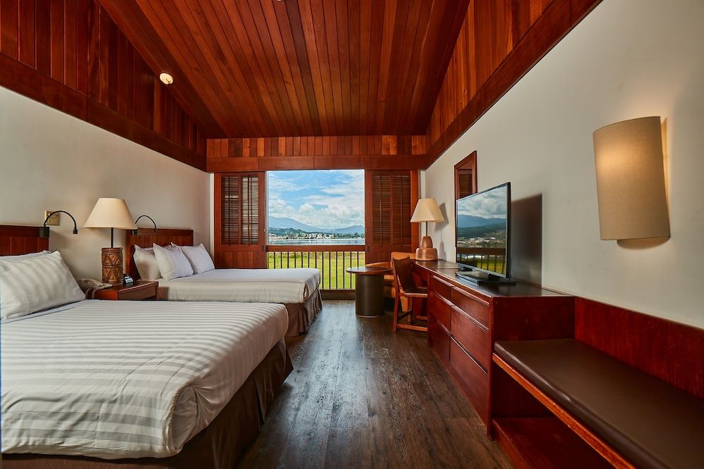 Deluxe Twin Room, 2 Twin Beds, Lake View
