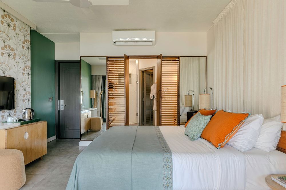 Veranda Paul & Virginie Hotel & Spa - Adults Only Superior Room, Sea View 9