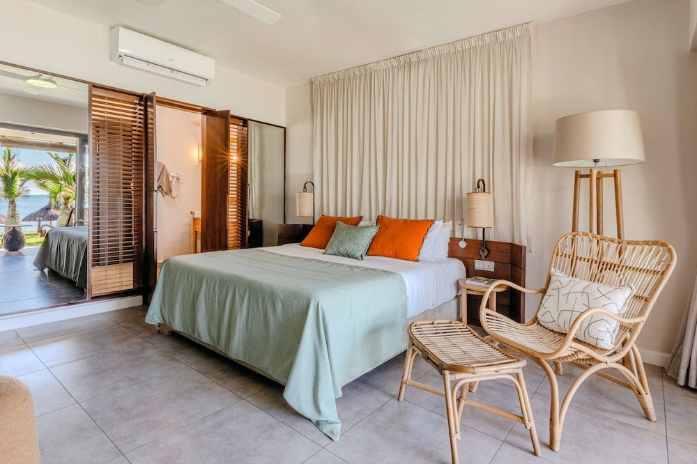 Veranda Paul & Virginie Hotel & Spa - Adults Only Superior Room, Sea View 5