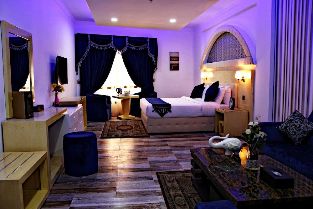 undefined Bahrain International Hotel 5