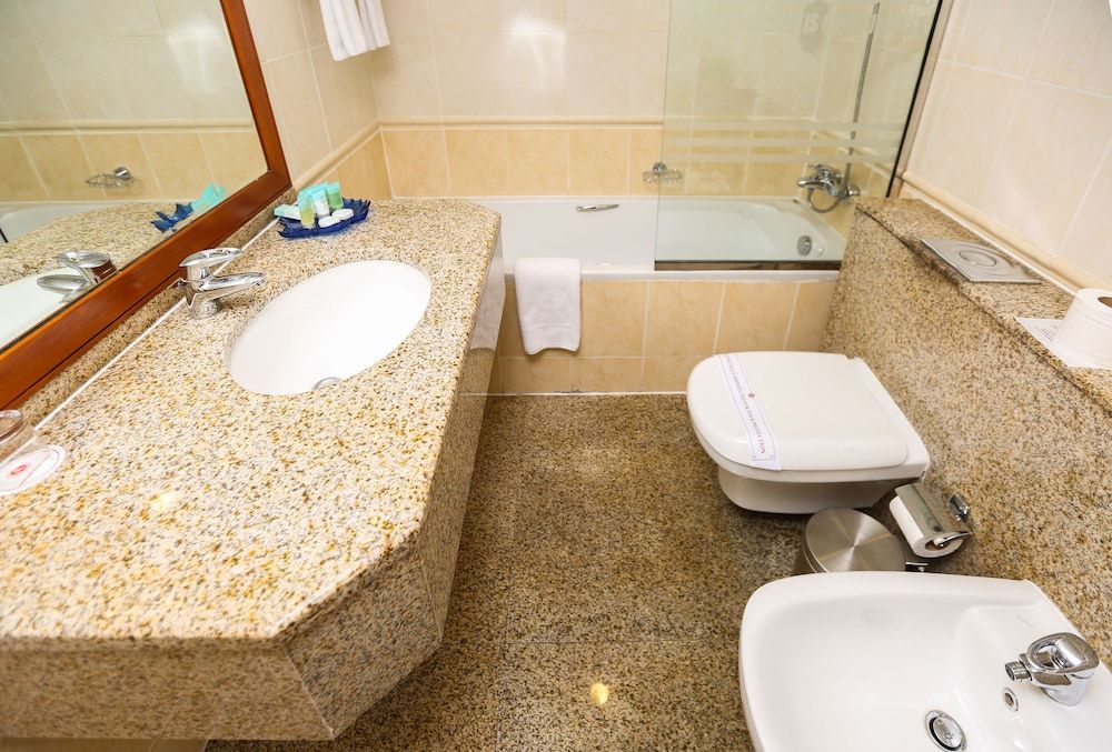 undefined Ramee Royal Hotel 8