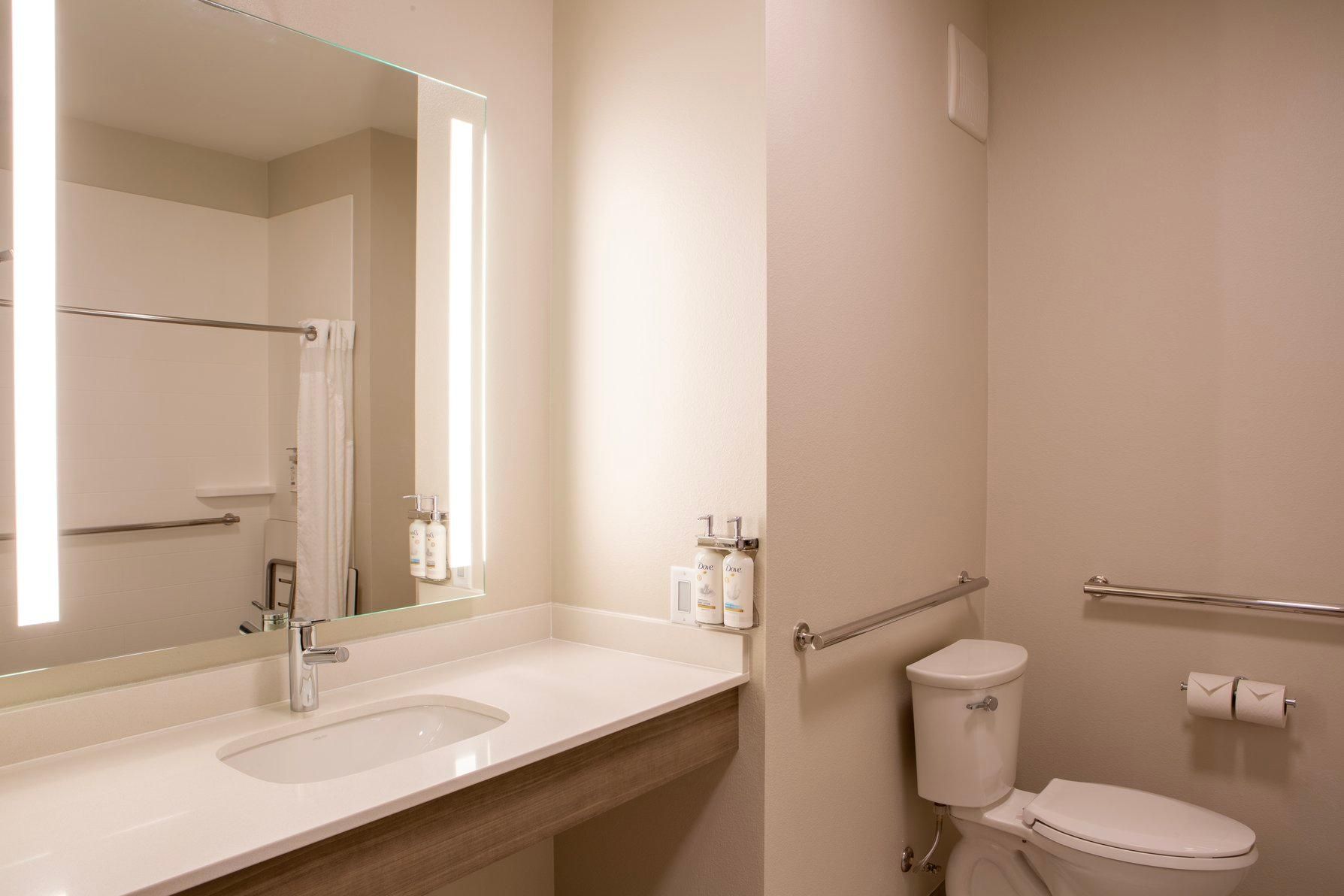 1 King Standard Mobility Accessible Roll Shower