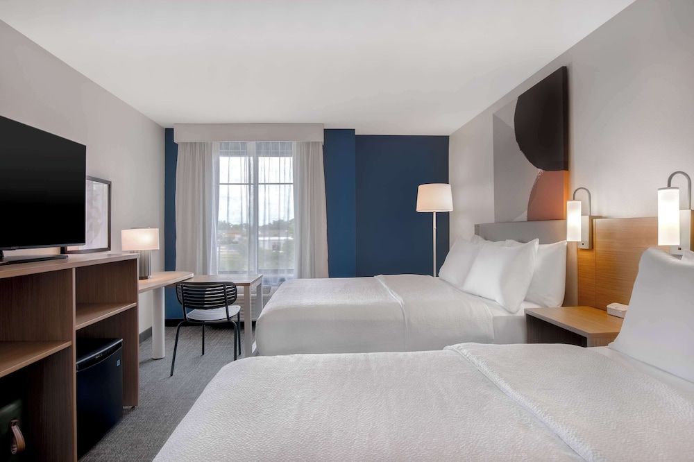 Room, 2 Queen Beds