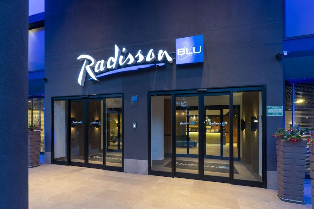 undefined Radisson Blu Hotel, Milan 4