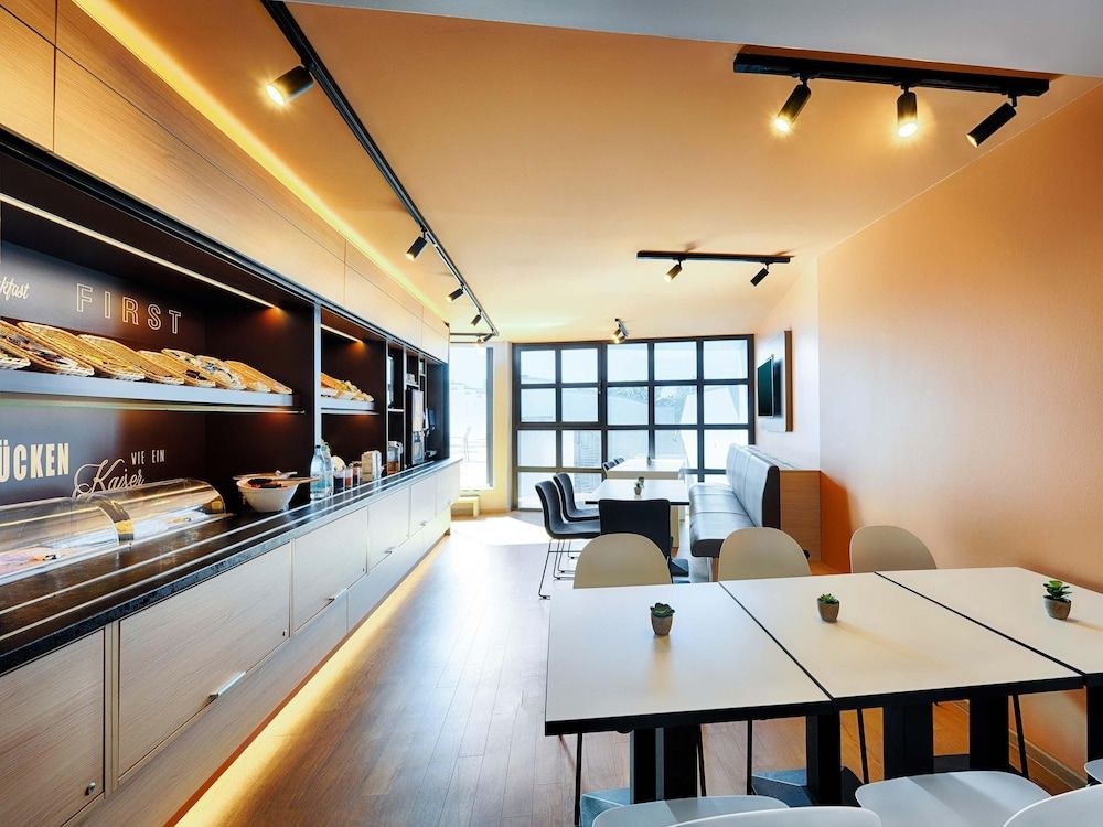 undefined B&B Hotel München-Hbf 2